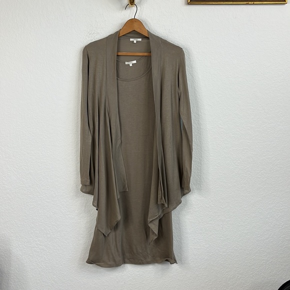 Back Label Cashmere Cotton Dress Cardigan Travel Set - Picture 2 of 11